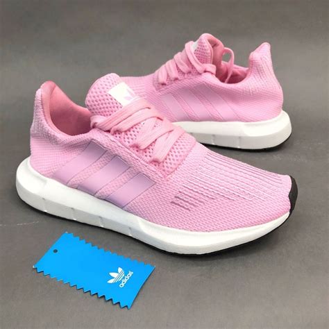 Liverpool: 7 modelos de tenis Adidas para mujer con .